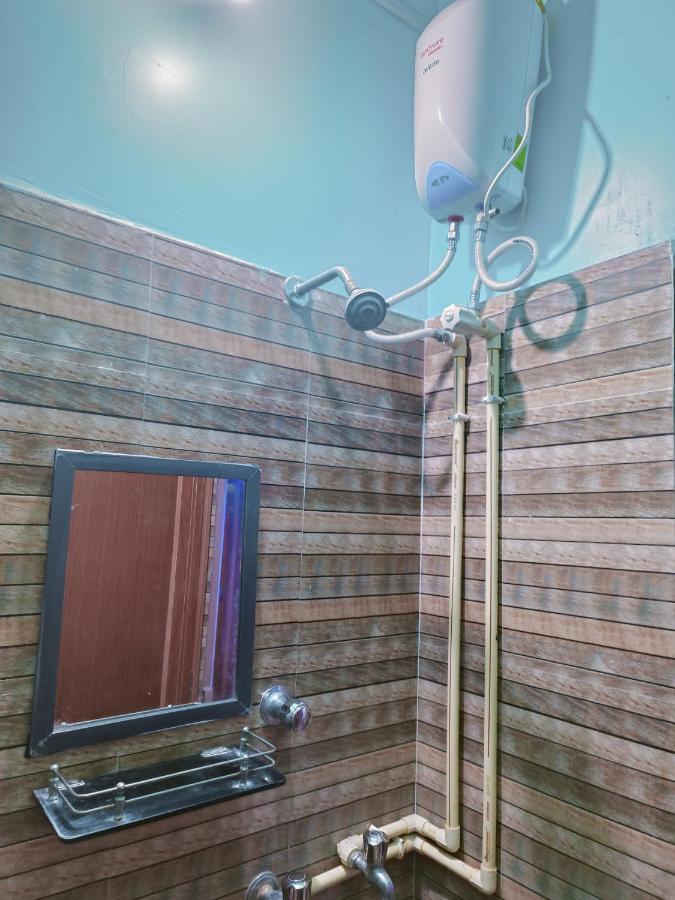 Terrace Garden & Unique 1 Bedroom Ac Rental Unit In Haldia Luaran gambar