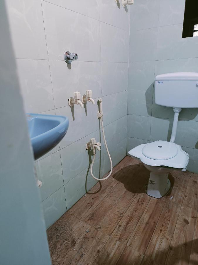 Terrace Garden & Unique 1 Bedroom Ac Rental Unit In Haldia Bilik gambar
